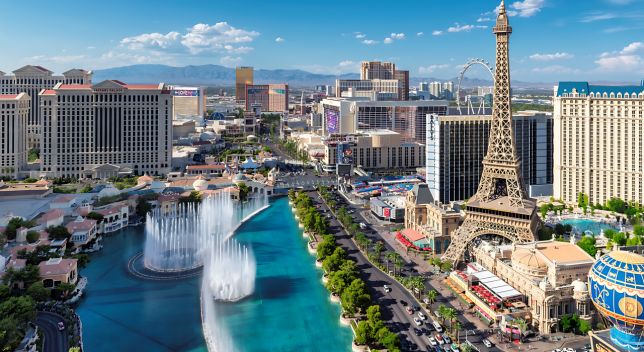 The Best Things to Do in Las Vegas This Summer - Join the Party